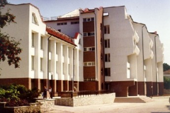 Волинський виш запрошує переселенців зі Сходу на курси української