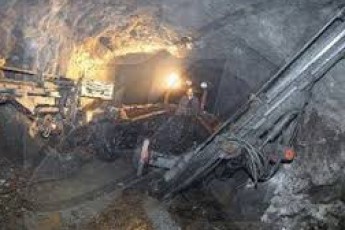 На Волинській шахті через загрозу життю гірників частково призупинили роботу