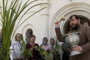 Православні християни Волині святкують Зелену неділю
