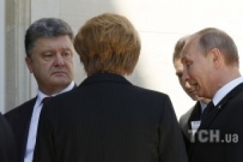 Путін незаконний лідер Росії і він не мав права святкувати в Нормандії – Washington Post