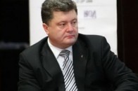 Порошенко доручив створити коридор для мирного населення, яке хоче втекти від терористів