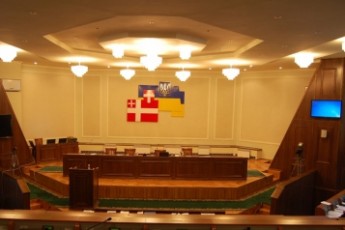 Матері волинських військових просять допомоги в депутатів Волиньради ВІДЕО