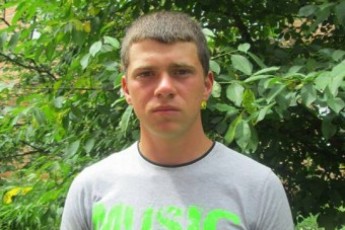 Волинянину на весілля просять подарувати бронежилет