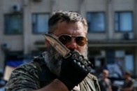 Попри мирний план терористи активно обстрілюють сили АТО та поранили 9 прикордонників