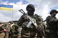Дніпропетровський «ультрас» об’єднались з «жіночим батальйоном», щоб допомогти бійцям АТО ВІДЕО
