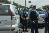 В столиці водії на джипах влаштували розбірки та стрілянину посеред дороги ФОТО