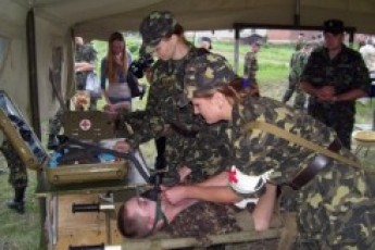 Чи зможе Волинь налагодити випуск медикаментів для армії