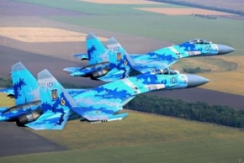 Бомбардувальник розніс «зенітку» терористів, з якої його підбили і пролетів ще 300 км
