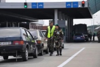 Волинського митника не засудили за корупцію