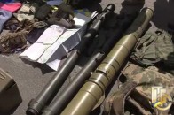 Щоб вивезти зі Слов’янська зброю, залишену терористами, ледве вистачило трьох вантажівок ВІДЕО