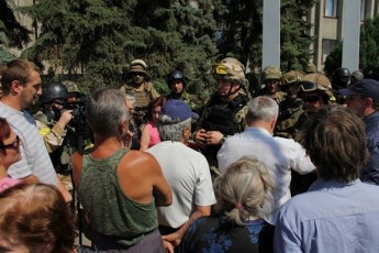 На Донбасі люди почали повертатися у свої будинки, - МВС ВІДЕО
