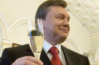 Дні народження Януковича: танці, обніманці і золоті батони, - ЗМІ ВІДЕО
