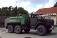 Росія нагально перекидає військову техніку в Крим ВІДЕО