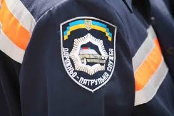 Начальник відділу ДАІ на Волині злякався погроз сусідки?