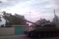 Колона бронетехніки із Єнакієвого вирушила на допомогу сепаратистам Донецька ВІДЕО