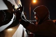 Неповнолітній мешканець Рівненщини поцупив авто у волинянина