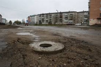 Лучанам обіцяють каналізувати вулицю аж в наступному році