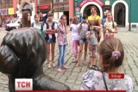 Дітей бійців АТО відправили відпочивати до Польщі ВІДЕО