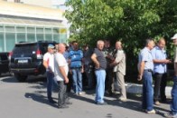Мисливці з усієї Волині пікетують облраду