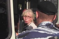 Як в Москві затримували людей, що співали гімн України та пісню про Путіна ВІДЕО