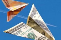 Нацбанк зняв обмеження на перекази валюти з поточних рахунків фізосіб