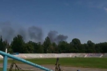 Терористи з криками «за Новоросію» обстрілюють Шахтарськ ВІДЕО