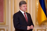 Порошенко доручив Гунчику тримати зв’язок з волонтерами