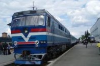 На Волині чоловік ледь не загинув під колесами потяга