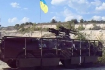 Нацгвардія отримає модернізований БТР, який без проблем розносить танки ВІДЕО