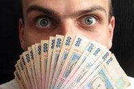 Спритник «розвів» лучанина на 40 тисяч $