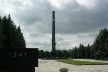 У Луцьку на меморіальному комплексі встановлять стелу пам’яті загиблих в АТО