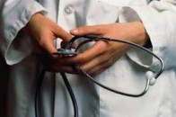 Лучанка опинилася в операційній через халатність лікаря?