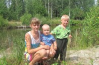 На Волині дівчинка врятувала 15-місячного брата, який тонув