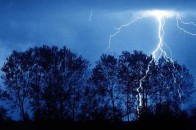 На Волині жінка вижила після удару блискавки
