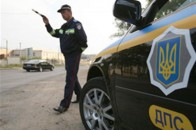 Губернатор заявив, що «одним розчерком пера» відправить автівки з Волині в АТО