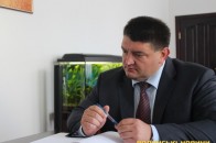 Прокуратура Волині перевірить чи законно 370 гривень за закордонний паспорт