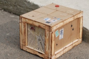 «Укрпошта» відкриватиме кожну посилку