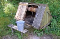 На Донбасі «визволителі» залили колодязі соляркою