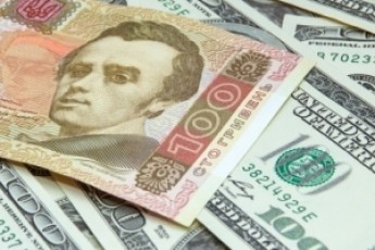 Долар на міжбанку сягнув 14,50 гривень
