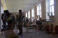 В Іловайську бійці АТО відстрілюються зі школи ВІДЕО
