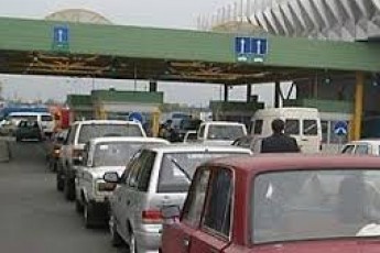 Волинські митники незаконно розмитнили автівки на понад 44 мільйони гривень