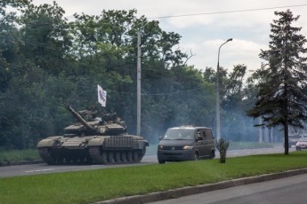 Сепаратисти на Донбасі обстріляли військових лікарів ВІДЕО