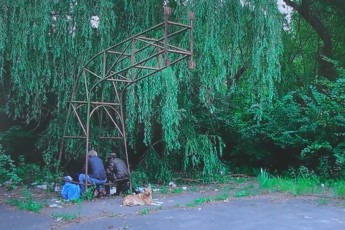 Луцька влада не знає куди подіти квітникарів