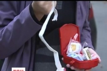 Чого бракує в аптечці бійців АТО ВІДЕО