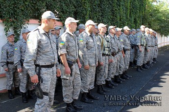 Як правоохоронців з Волині проводжали в зону АТО ВІДЕО