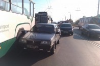 У Луцьку «Ford» на швидкості врізався у «ВАЗ» ФОТО