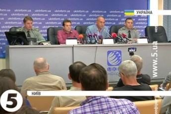 Пошуковці на Донбасі допомагають знайти загиблих українських бійців ВІДЕО