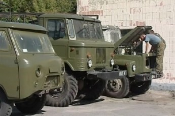 Як у Луцьку латають військову техніку для АТО ВІДЕО