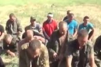 З полону терористів звільнили ще 36 військових, - Порошенко