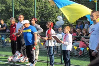 Головний тренер «Волині» відкрив футбольний майданчик у рідній школі